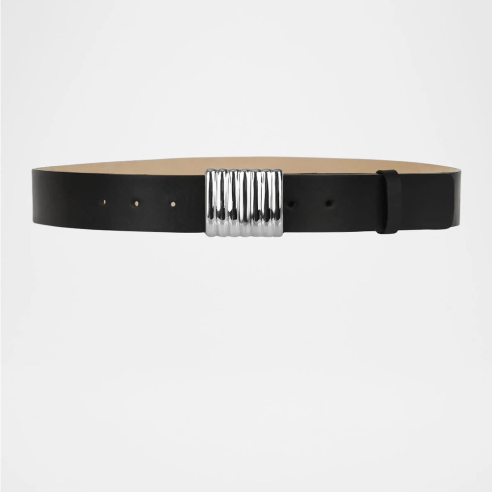 BRAND NEW Heaven Mayhem black belt with silver buckle